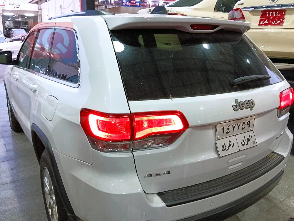 Jeep Grand Cherokee